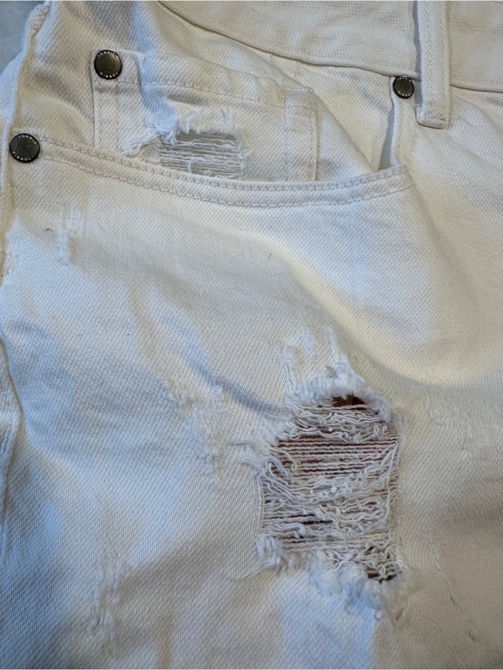 Torrid 22 - White Distressed High-Rise Denim Shorts - Picture 8 of 10